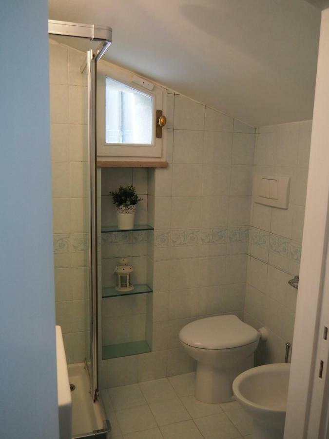Appartement trompe l'oeil à Pérouse Extérieur photo